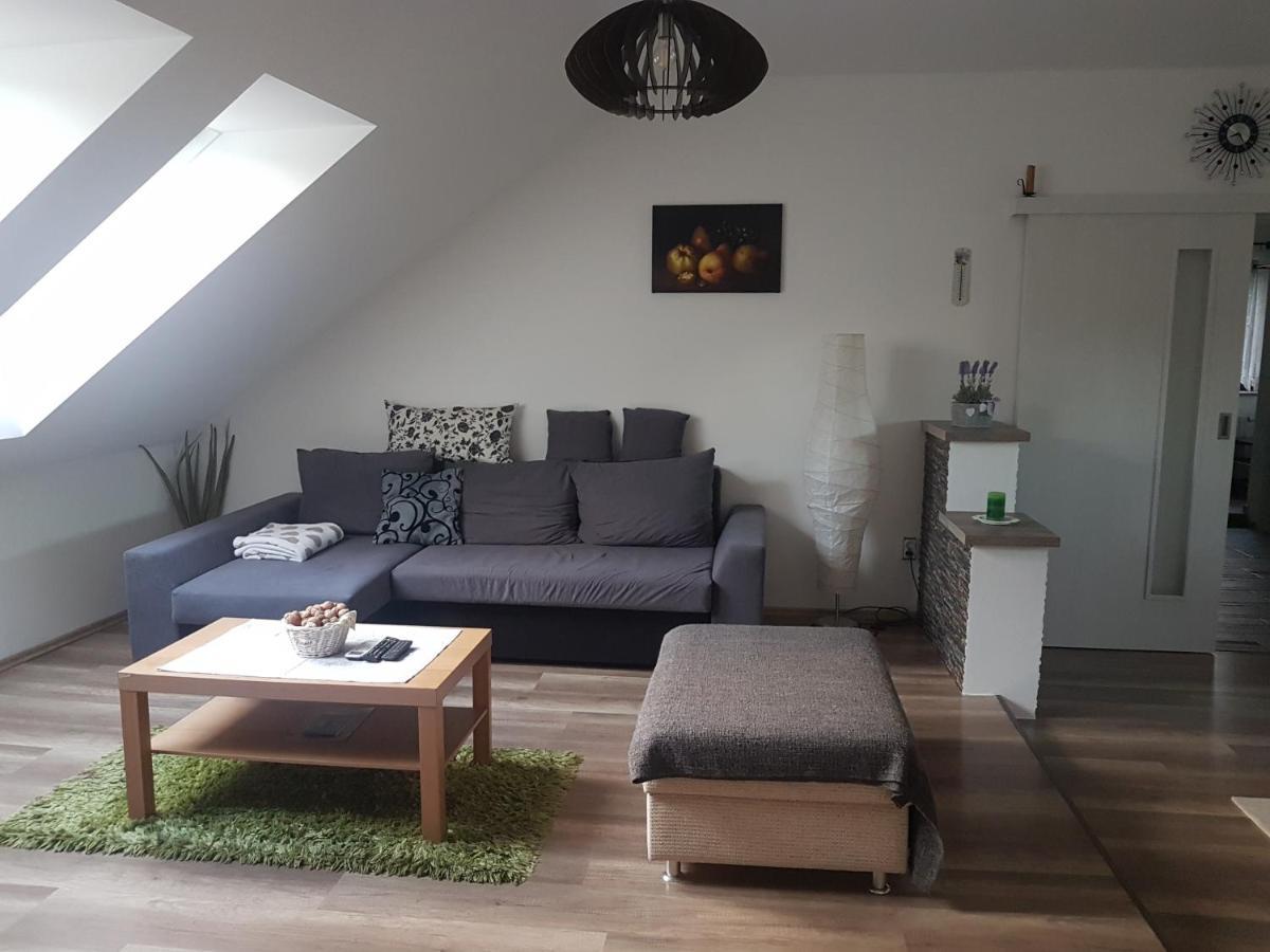 Ubytovani U Spacku Palava Novosedly  Exteriör bild